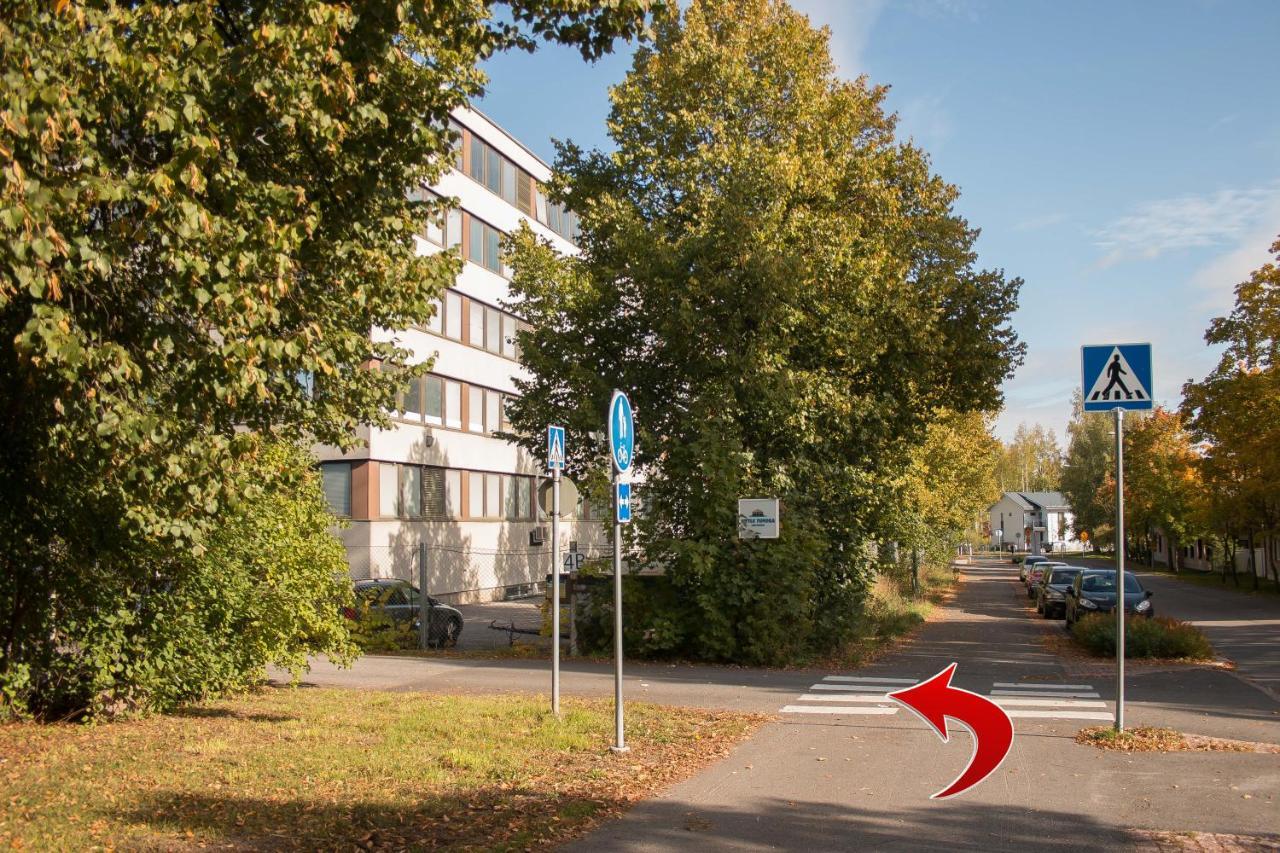 Guesthouse Little Tundra Lahti Bagian luar foto